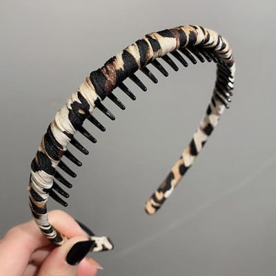 Serre-tête Tendance Solide Léopard Bandeau Wrap Lunette Avec Dents Cerceau à Cheveux Bandeau Coiffure Pour Femmes Accessoires Cheveux Antidérapants kakie clair