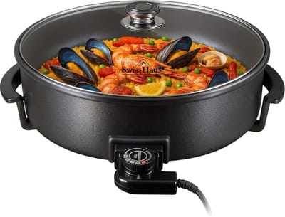 Swiss Haus® PP42 Elektrische Hapjespan met Deksel - XXL Ø42cm – 1500W Partypan – PFAS Vrij Antiaanbaklaag – Regelbare Thermostaat 120–220°C – Hittegeïsoleerde Handgrepen – Zwart
