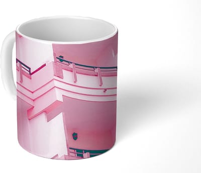 Mok - Koffiemok - Balkon - Zomer - Roze - Architectuur - Mokken - 350 ML - Beker - Koffiemokken - Theemok