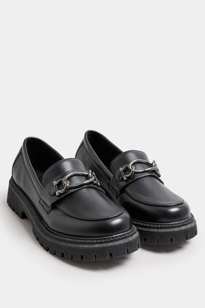 Yours Chunky Loafers Met Kettingdetail In (Extra) Brede Pasvorm In Zwartsize 37EEE