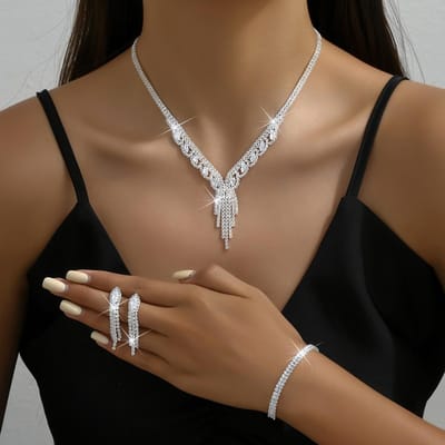 4 stuks trendy klauwketting serie dames holle kwast oorbellen ketting armband sieradenset banket feest vakantie cadeaus Silver brown