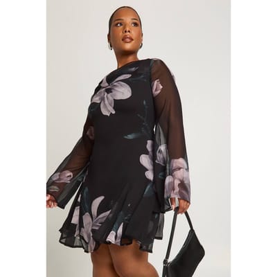 boohoo Dames Plus Florale Lange Mouw Chiffon Mini Skater Jurk | Zwart | Maat: 44