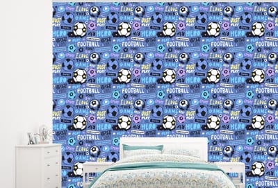 Behang - Fotobehang Patronen - Voetbal - Blauw - Jongens - Kinderen - Kids - Jongetje - Breedte 300 cm x hoogte 240 cm