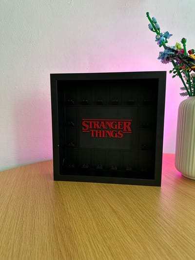 LEGO Minifigure Display Case — Stranger Things