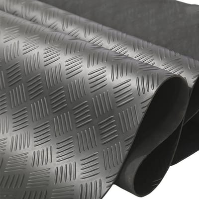 Rubberen Antislip Vloermat 500 x 100 cm voor Werkplaats, Garage en Kelder - Zwart
