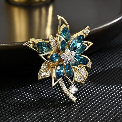 Nieuw Dames Modeontwerp Licht Luxe Zirkoon Micro Ingelegd Temperament Broche Elegante Borstbloem Accessoire Feestcadeau beige
