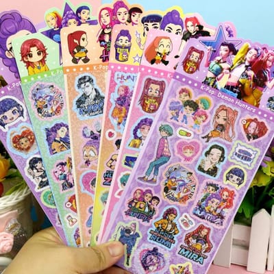 Boîte à cartes KPOP Witch Hunt anime durable, nouvelle, avec 36 paquets de cartes à collectionner, idéale pour les cadeaux d'anniversaire, beau design W144326WW- pink