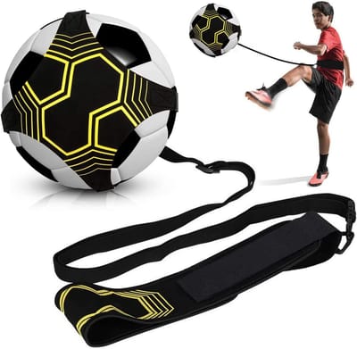 Voetbalkick-trainer met Verstelbare Koorden en Riem - Solo Training voor Balcontrole - Geschikt voor Maat 3, 4 en 5