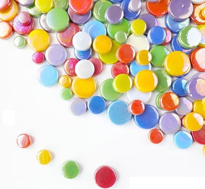 Iridescent Recycled Glass Mozaïektegels Mix voor DIY Tuinprojecten - 1 LB Penny Round Mosaïektegels, 10mm~20mm, 5 maten, Geschikt voor Volwassenen en Kinderen