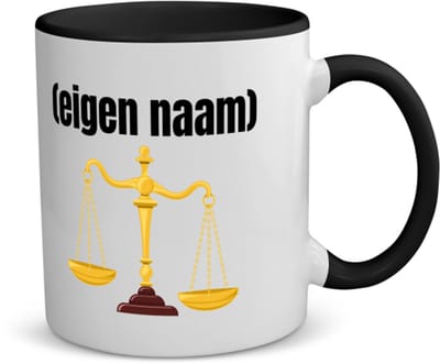 Akyol - rechter weegschaal koffiemok - theemok - zwart - Advocaat - advocaten - met eigen naam - leuk cadeau voor iemand die advocaat is - cadeau - kado - 350 ML inhoud