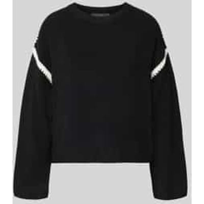 Gebreide pullover met ronde hals en contrasterende strepen