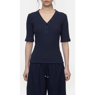 Closed Half Placket V Neck T-shirts Dark Night Size: XS | Shirts and Tops Outlet | Dames | Blauw