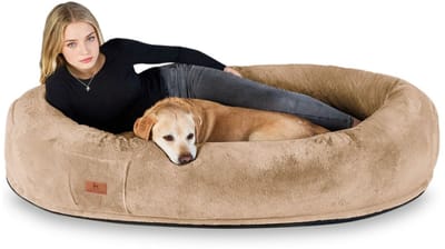 Knuffelwuff Plufi Reusachtig Hondenbed voor Mensen en Honden Lichtbruin