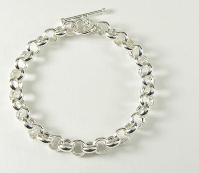 Zilveren armband met fijne jasseronschakels - lengte 18 cm.