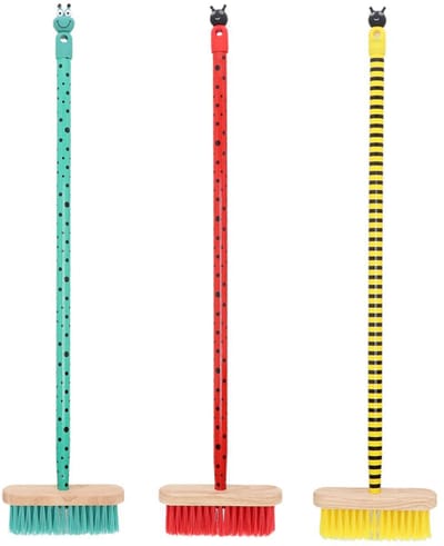 Esschert Design kinderbezem speelgoed insecten 87cm voor buiten en binnen.