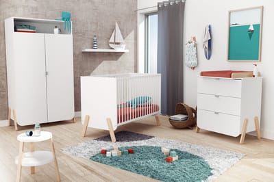 AT4 - Kinderslaapkamerbed + ladekast met 3 lades en houten PIRATE kledingkast