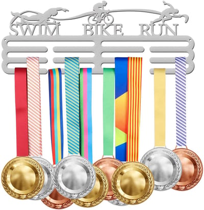 VT Goods - Triathlon Medaille Hanger - Medaille Display - Zilveren Frame - Competitie Medaille Houder - Perfect voor Atleten - Uniek Design