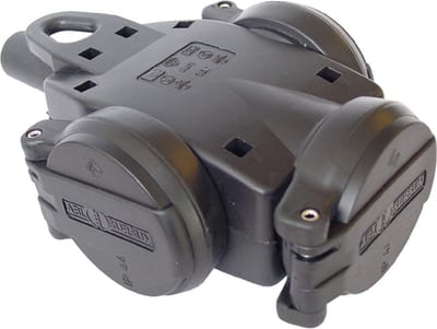 Connectra Hangcontactblok volrubber 3-voudig - IP44 - 230V