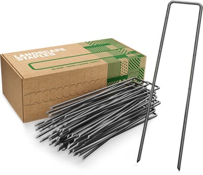 GardenGloss® Grondankers Van Niet Verzinkt Staal (50 Stuks) - Stabiele Grondankers Voor Onkruidvlies, Tuinvlies, Schutting & Net - 150 mm Lang, 25 mm Breed, Ø 2.7 mm
