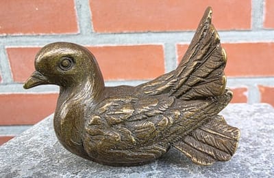 MINI ASURN / DUIF/ HERDENKINGSBEELD / BRONS / URN