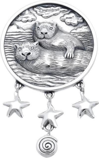 Zilveren Zee Otters in ring XL kettinghanger