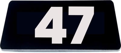 Nummerplaatje 47 - 80 x 50 x 1,6 mm - Zwart/wit - incl. 3M-tape | Nummerbordje - Deur en kamernummer - brievenbusnummers - Gratis verzending - 5 jaar garantie