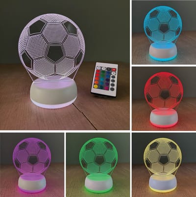 Klarigo® Nachtlamp – Voetbal - Witte Base - 3D LED Lamp Illusie – 16 Kleuren – Bureaulamp – WK 2026 – Fifa - Sfeerlamp – Nachtlampje Kinderen – Creative - Afstandsbediening - WK voetbal