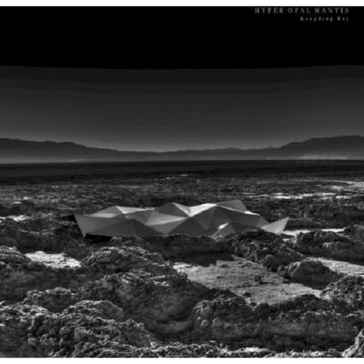 Hyper Opal Mantis - Kangding Ray