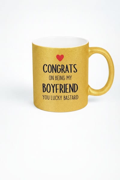 Gouden Glitter Mok 'Congrats Boyfriend You Lucky Bastard' – Uniek & Grappig Cadeau Vriend