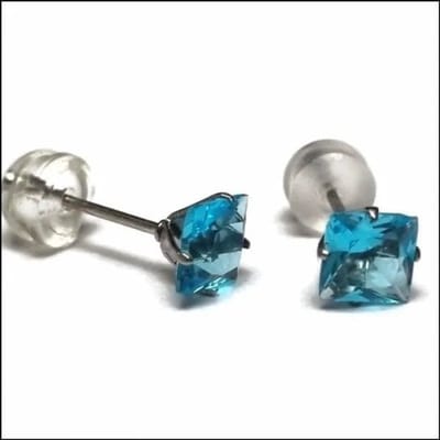 Aramat Jewels | Oorbellen | RVS Vierkante Zirkonia Oorbellen - Tijdloze Oorstekers | Zilverkleurig / Zee Blauw / 5mm | | | Staal | Kinderen, Volwassenen | Verkleurd niet
