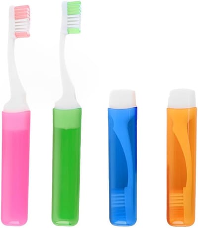 Dailygoods- Reis Tandenborstel - 4 Stuks - Opvouwbaar - Zachte Haren - Voor Kinderen/Volwassenen - Hoogwaardig PP-Plastic