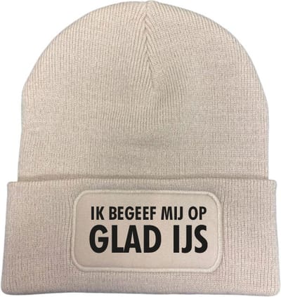 Schaatsmuts almond - Ik begeef mij op glad ijs - soBAD. | Wintersport | Après ski outfit Warme Muts voor Volwassenen | Heren en Dames Beanie | Schaatsen | Wintermuts
