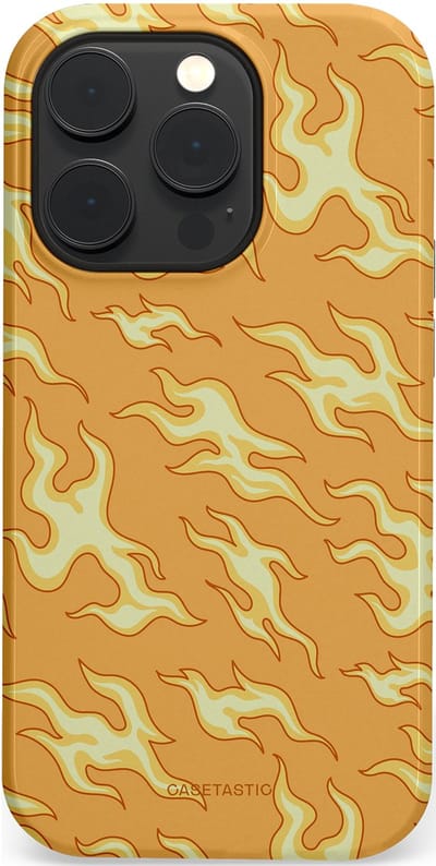 Casetastic Hoesje Geschikt voor Apple iPhone 14 Pro Magsafe - Stijlvolle Beschermende Duo-layer Case - Vlammen van passie