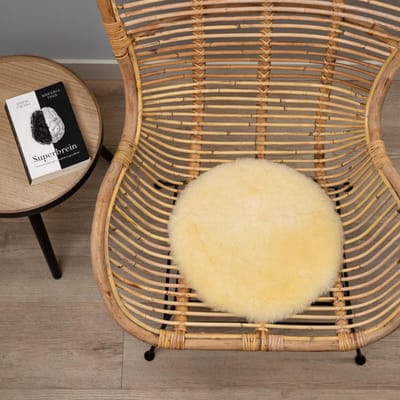 WOOOL Schapenvacht Chairpad - Medicinaal (38cm) ROND - Stoelkussen - 100% Echt - Eenzijdig