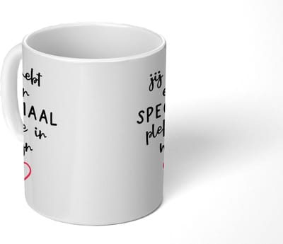 Mok - Koffiemok - Quotes - Spreuken - Jij hebt een speciaal plekje in mijn hart - Liefde - Mokken - 350 ML - Beker - Koffiemokken - Theemok - Mok met tekst