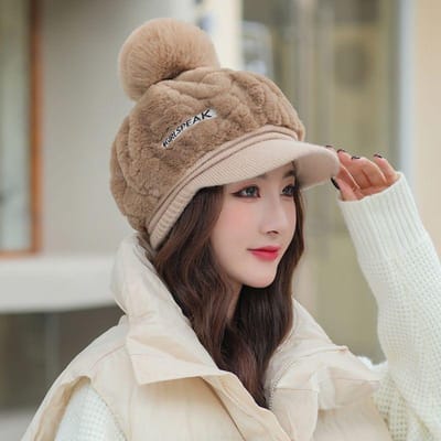 Chapeau automne et hiver mode polyvalent en peluche chaud bec de canard chapeau mignon boule de fourrure anti-froid protection des oreilles chapeau épais average size
