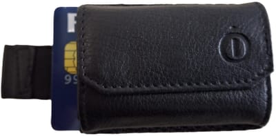 Oi zwart leren mini portemonneetje / kleinste hoesje voor pasjes met klein munt vakje / pasjeshouder met lip om pasjes omhoog te trekken / zwart leer / 638