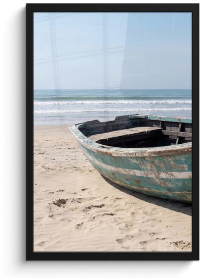 Poster in lijst - Fotolijst 40x60 cm - Posters - Boot - Zandstrand - Zee - Posterlijst zwart - Decoratie - Wanddecoratie woonkamer - Muurdecoratie slaapkamer