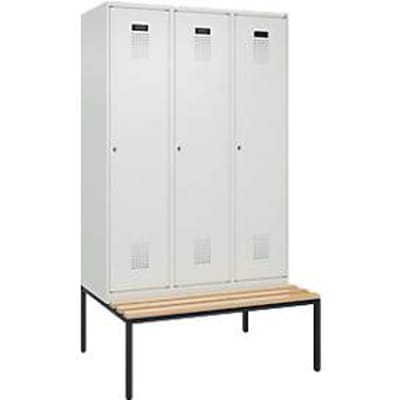 C+P Evolo Plus garderobekast, 3 vakken, 400 mm vakbreedte, met bank eronder, B 1200 x D 815 x H 2120 mm, cilinder, lichtgrijs/lichtgrijs