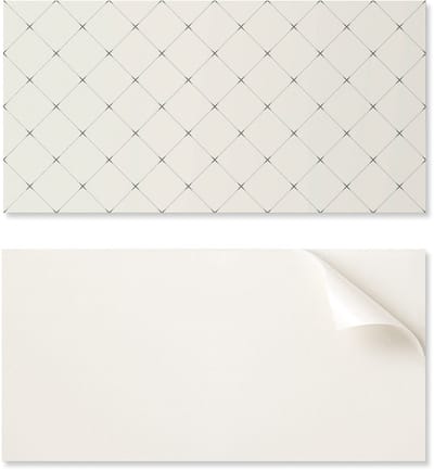 Zelfklevende vinylvloer met grafische print voor de keuken, 100x50 cm, geometrisch ruitpatroon.