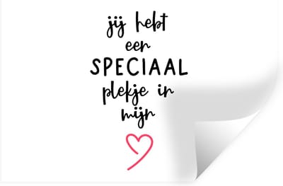 Muurstickers - Sticker Folie - Quotes - Liefde - Spreuken - Jij hebt een speciaal plekje in mijn hart - 30x20 cm - Plakfolie - Muurstickers Kinderkamer - Zelfklevend Behang - Zelfklevend behangpapier - Stickerfolie