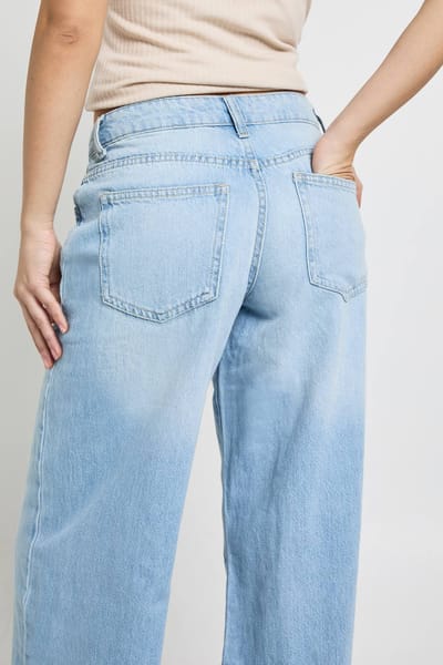 boohoo Dames Basics Mid Waist Boyfriend Jeans | Gebleekt | Maat: 16/30L