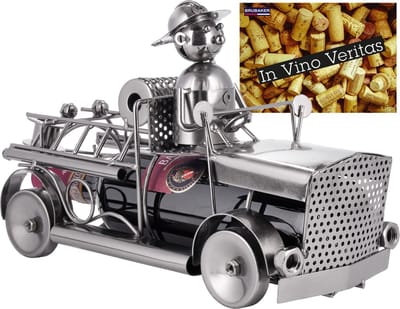 BRUBAKER Wijnfleshouder Brandweer - Brandweerauto Metalen Sculptuur Flessenstandaard - 32 cm Metalen Figuur Wijngeschenk voor Brandweermannen en Brandweervrouwen - met Wenskaart - Wijnrek
