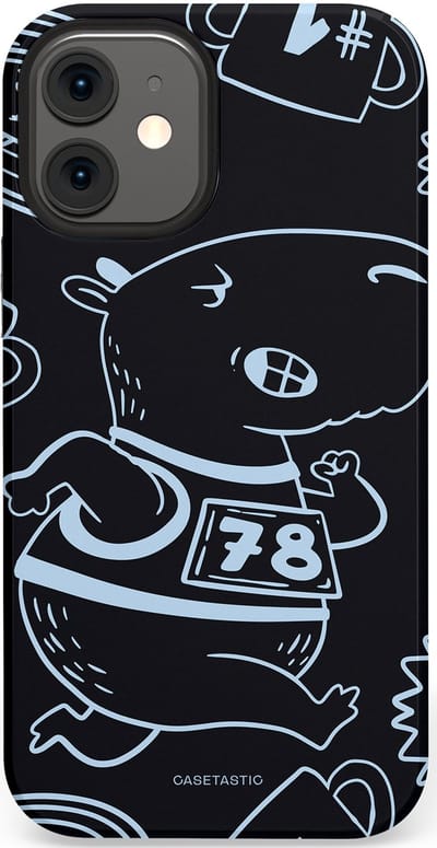 Casetastic Hoesje Geschikt voor Apple iPhone 12 Mini - Stijlvolle Beschermende Duo-layer Case - Capibara kampioen