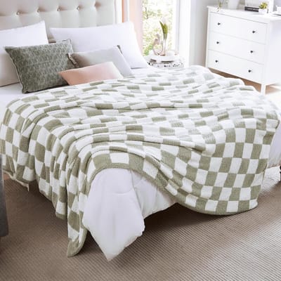 Grote Geruite Pluizige Deken Saliegroen Microvezel - Warm en Zacht voor Bank of Bed