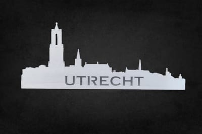 Houten Skyline Utrecht – Wanddecoratie/Muurdecoratie 38x15 cm – Domtoren – zilver