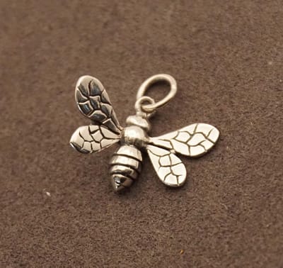 Sterling zilveren hanger insecten bij - zilveren hanger bijen - 925 zilver hanger vliegend insekt wesp / bij - hanger insekten - sterling zilveren hanger dieren - aparte dieren hanger
