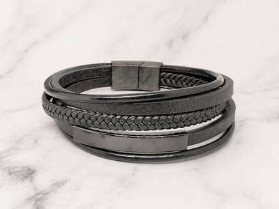 Mei's - Hide Leather Ropes - armband heren - leer/RVS zwart - polsmaat 18 cm