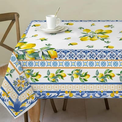 Ronde polyester tafelkleed, bedrukt met felgroene ananas & tropische bladeren. Duurzaam, herbruikbaar en gemakkelijk schoon te maken. Geweldige decoratie voor keuken, eetkamer 80x120cm