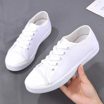 Pantoufles d'été respirantes de couleur unie pour hommes, chaussures décontractées, sandales creuses, grandes sandales antidérapantes, chaussures romaines à semelle souple 38 blanc